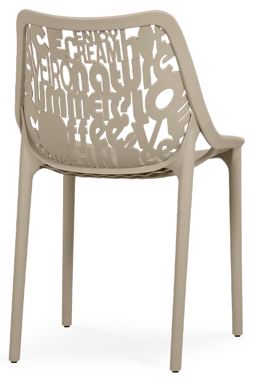 Cadeira em plástico com fibra de vidro, injeção a gás, para uso exterior e interior, proteção contra raios UV, tacos antiderrapantes, reciclável, empilhável. Fabricado em Portugal, Plásticos Joluce.